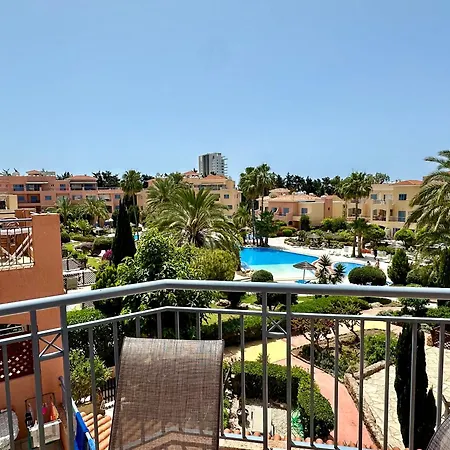 Limnaria Pool Facing Apartman Paphos