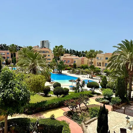 Limnaria Pool Facing *